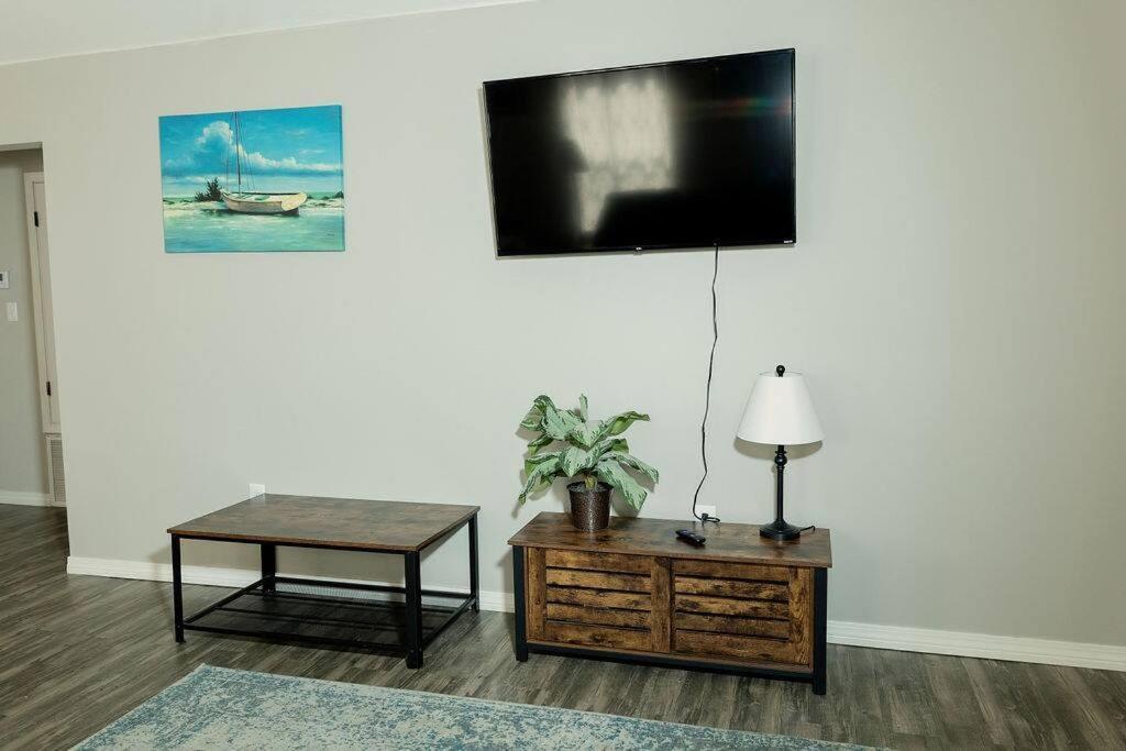 Happy Beach House In ビロクシ エクステリア 写真